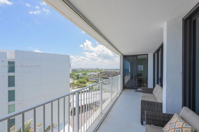 3590 S Ocean Blvd 707, South Palm Beach, FL 33480