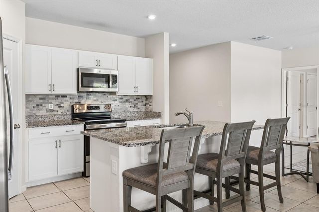 277 FIDDLEWOOD COURT, Davenport, FL 33837