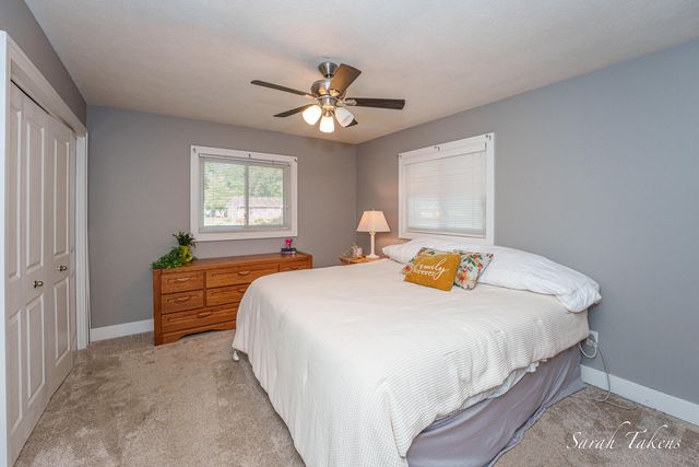 7524 Cherry Avenue, Georgetown Twp, MI 49428