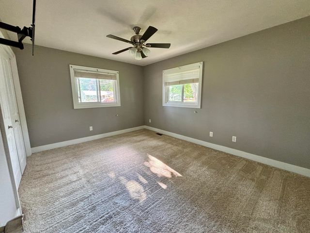 7524 Cherry Avenue, Georgetown Twp, MI 49428
