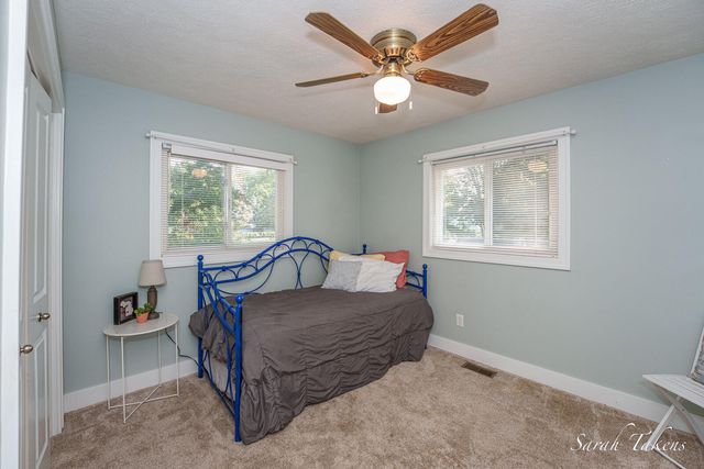 7524 Cherry Avenue, Georgetown Twp, MI 49428