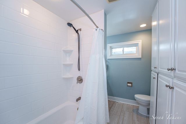 7524 Cherry Avenue, Georgetown Twp, MI 49428