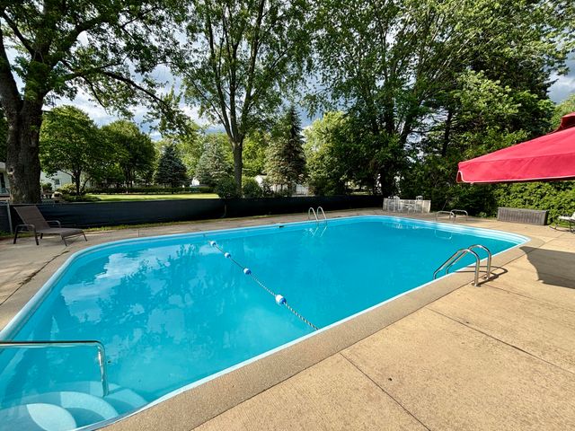 7524 Cherry Avenue, Georgetown Twp, MI 49428