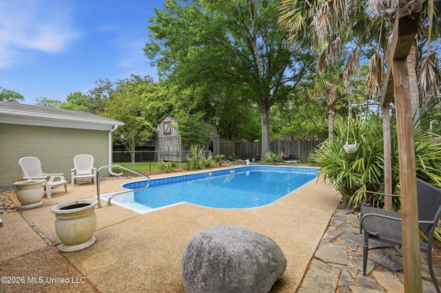 100 Crimson Lane, Brandon, MS 39042