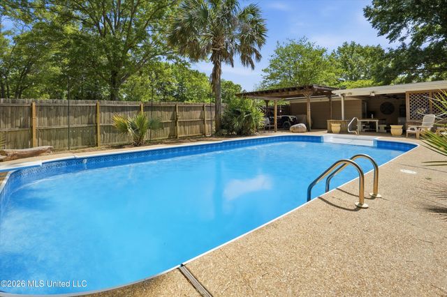 100 Crimson Lane, Brandon, MS 39042