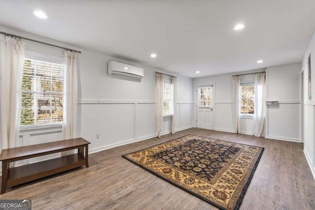 9570 Huntcliff Trace, Sandy Springs, GA 30350