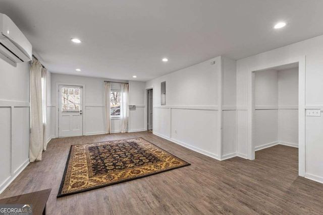 9570 Huntcliff Trace, Sandy Springs, GA 30350