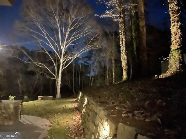 9570 Huntcliff Trace, Sandy Springs, GA 30350