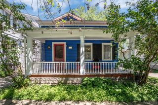 33 North Ellicott Street, Amherst, NY 14221