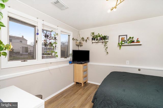 90 HEMPSTEAD RD, Hamilton, NJ 08610