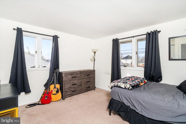 90 HEMPSTEAD RD, Hamilton, NJ 08610