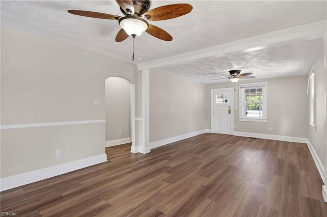 17 Shea ST, Portsmouth, VA 23701