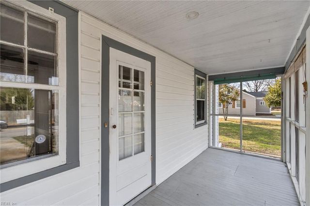 17 Shea ST, Portsmouth, VA 23701