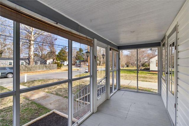 17 Shea ST, Portsmouth, VA 23701