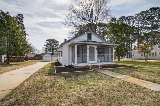 17 Shea ST, Portsmouth, VA 23701