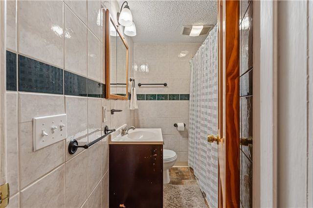 347 Fetzner Road, Greece, NY 14626