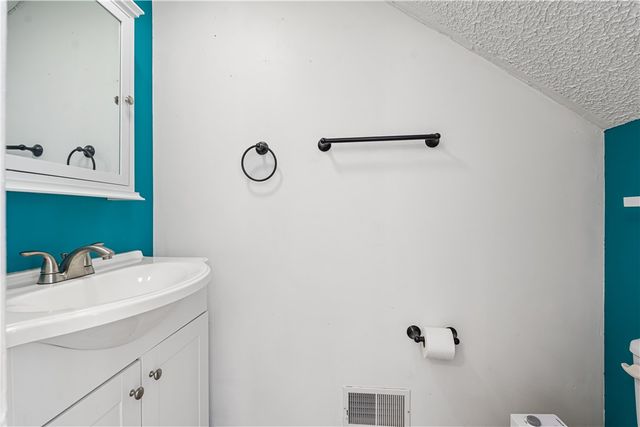 347 Fetzner Road, Greece, NY 14626