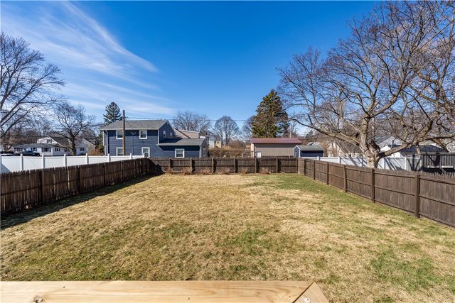 347 Fetzner Road, Greece, NY 14626