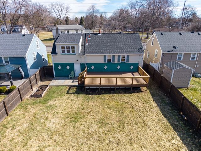 347 Fetzner Road, Greece, NY 14626