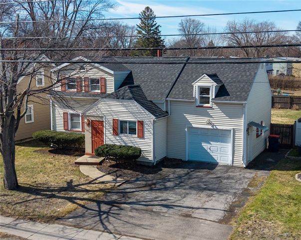 347 Fetzner Road, Greece, NY 14626