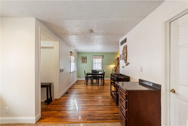 347 Fetzner Road, Greece, NY 14626