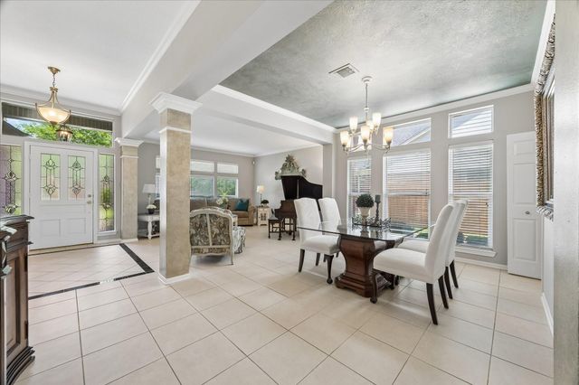 13902 Mill Garden Court, Houston, TX 77059