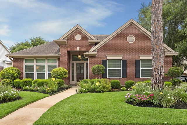 13902 Mill Garden Court, Houston, TX 77059
