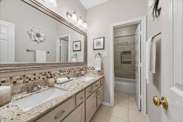 13902 Mill Garden Court, Houston, TX 77059
