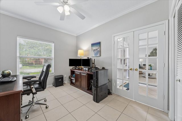 13902 Mill Garden Court, Houston, TX 77059