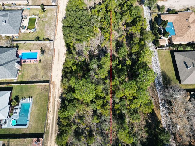 xx Lillian Lane, Navarre, FL 32566