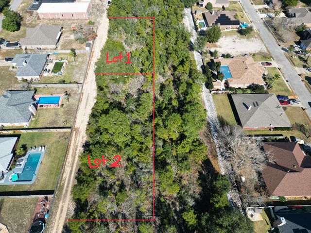 xx Lillian Lane, Navarre, FL 32566