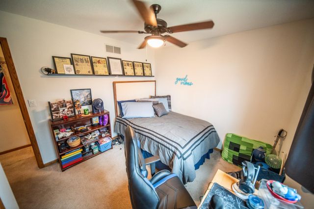 6012 Fairway Dr NW, Rochester, MN 55901