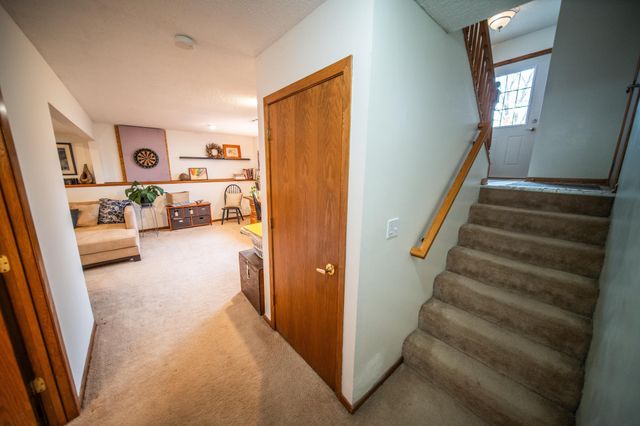 6012 Fairway Dr NW, Rochester, MN 55901