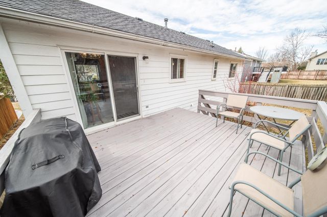 6012 Fairway Dr NW, Rochester, MN 55901