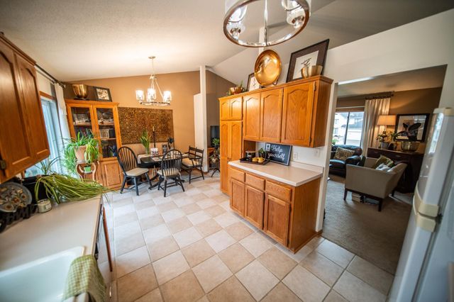 6012 Fairway Dr NW, Rochester, MN 55901