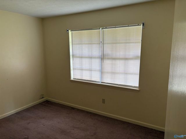 6204 Menifee Drive, Huntsville, AL 35810