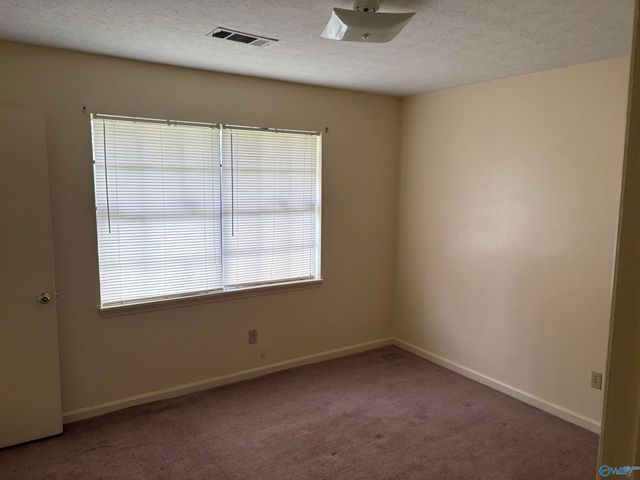 6204 Menifee Drive, Huntsville, AL 35810