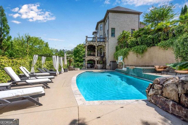 212 Fernwood Place, Woodstock, GA 30188