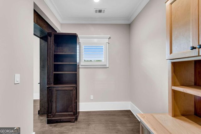 212 Fernwood Place, Woodstock, GA 30188