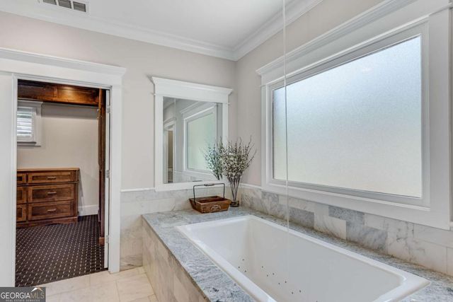 212 Fernwood Place, Woodstock, GA 30188