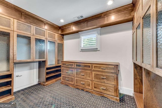 212 Fernwood Place, Woodstock, GA 30188