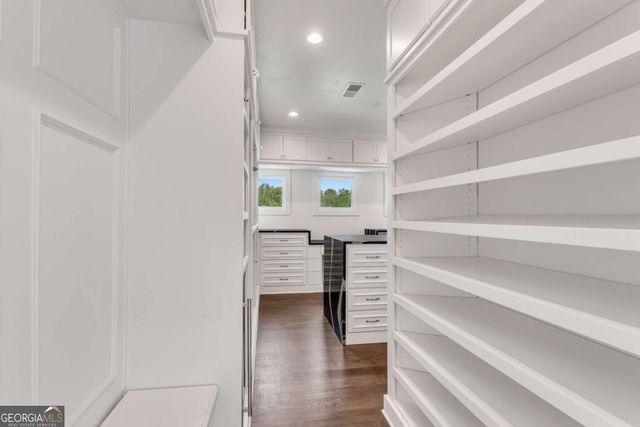 212 Fernwood Place, Woodstock, GA 30188