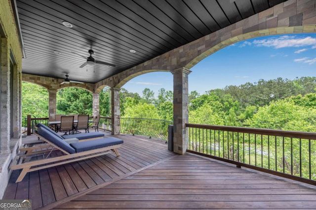 212 Fernwood Place, Woodstock, GA 30188