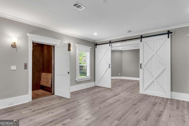 212 Fernwood Place, Woodstock, GA 30188