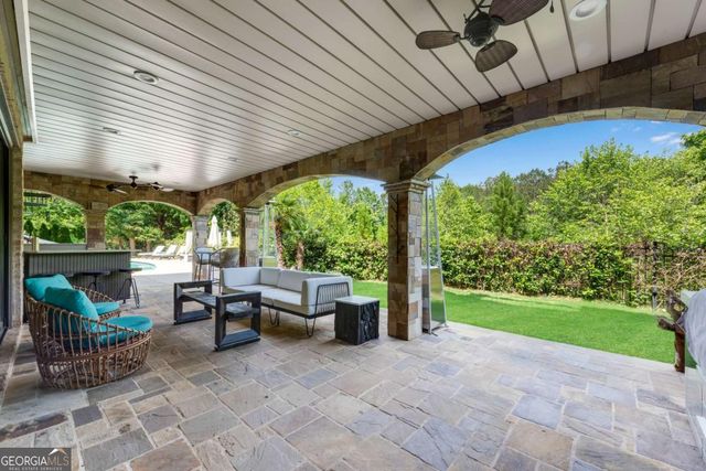 212 Fernwood Place, Woodstock, GA 30188
