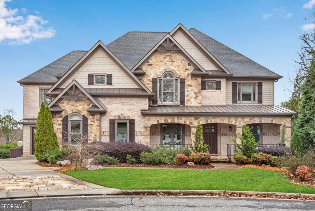 212 Fernwood Place, Woodstock, GA 30188