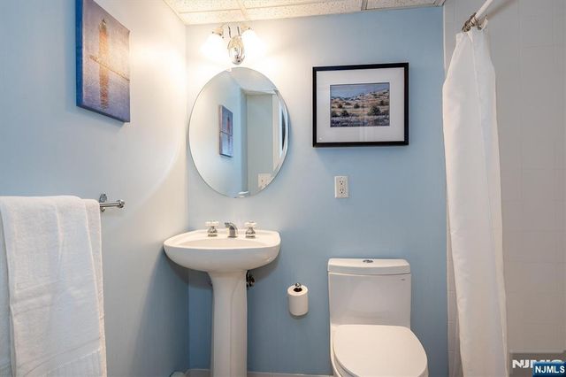 275 Highwood Avenue, Ridgewood, NJ 07450