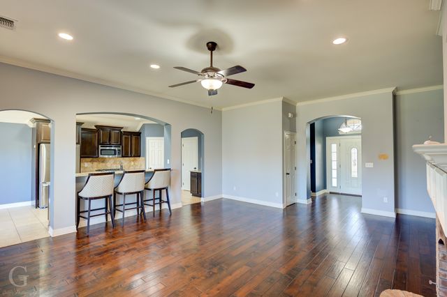 340 Avondale, Bossier City, LA 71112