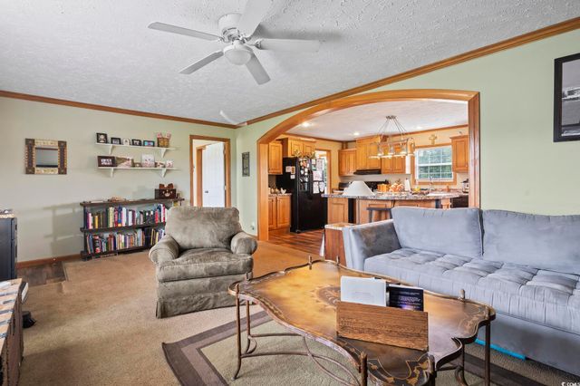 6608 Black Creek Rd., Nichols, SC 29581