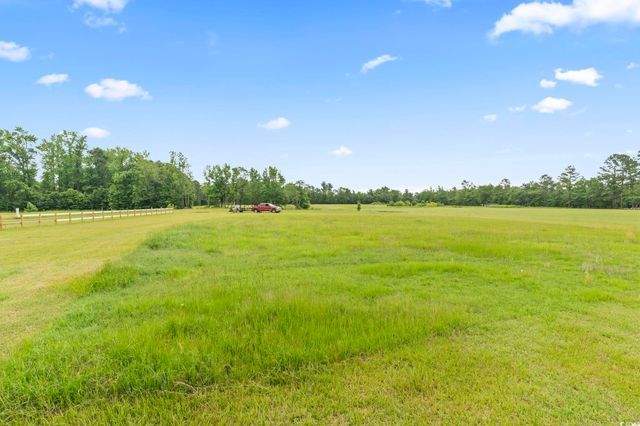 6608 Black Creek Rd., Nichols, SC 29581